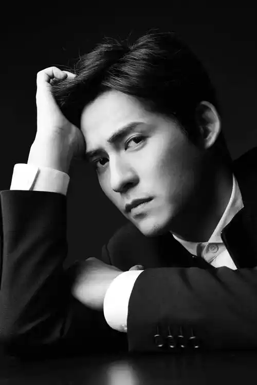 周渝民当年的花美男今天的成熟型男