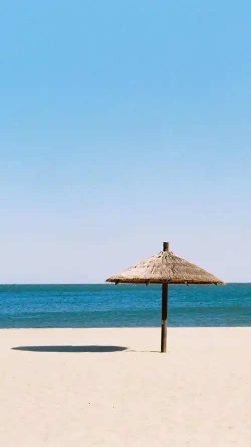 清新海边沙滩风景手机壁纸