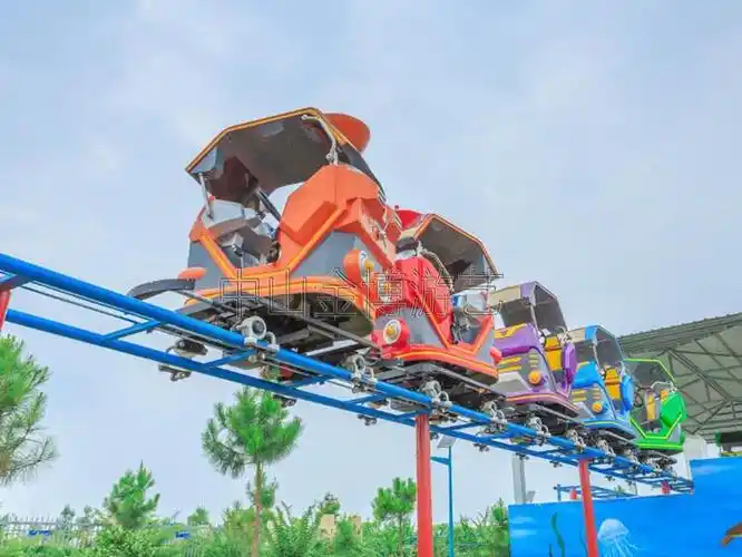 大型游乐设备太空漫步