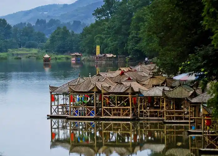成都特色景点(成都旅游攻略景点必去)