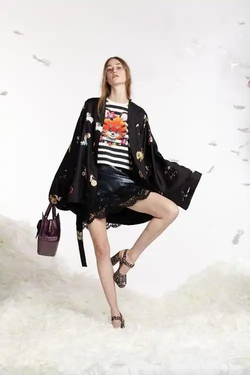 摄影师 william eadon参与的辛西娅·罗利2017年春季-中国模特演艺