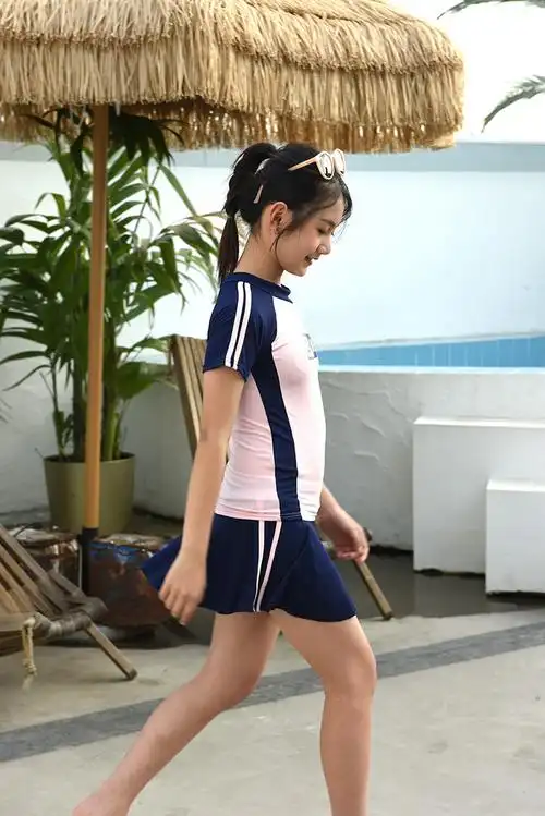 8-12岁运动款小孩泳装分体两件套平角裙式女童中大童短袖游泳衣