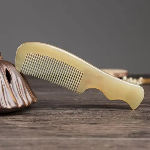 牛角梳厂精品羊角19大柄角梳 羊角梳子美发按摩梳子防静电福州特-阿里