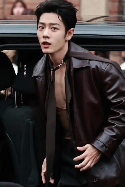 2024秋冬女装秀#肖战本人微博和品牌微博计入emv:  tods高清怼脸重温