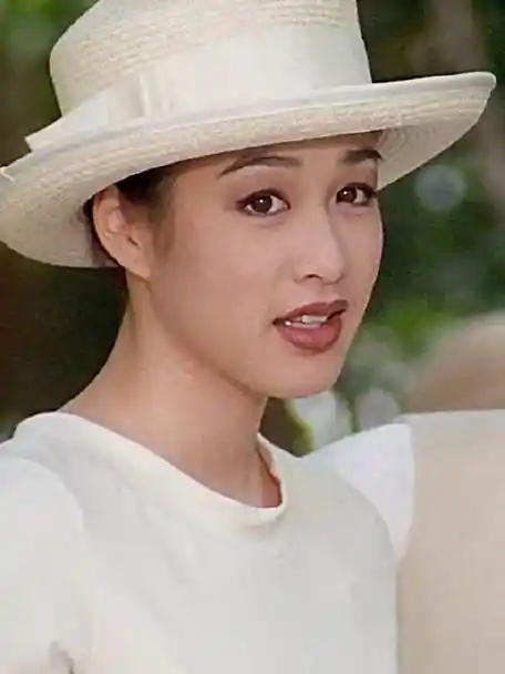 钟丽缇年轻的时候绝美,梁朝伟年轻时也好帅哦!