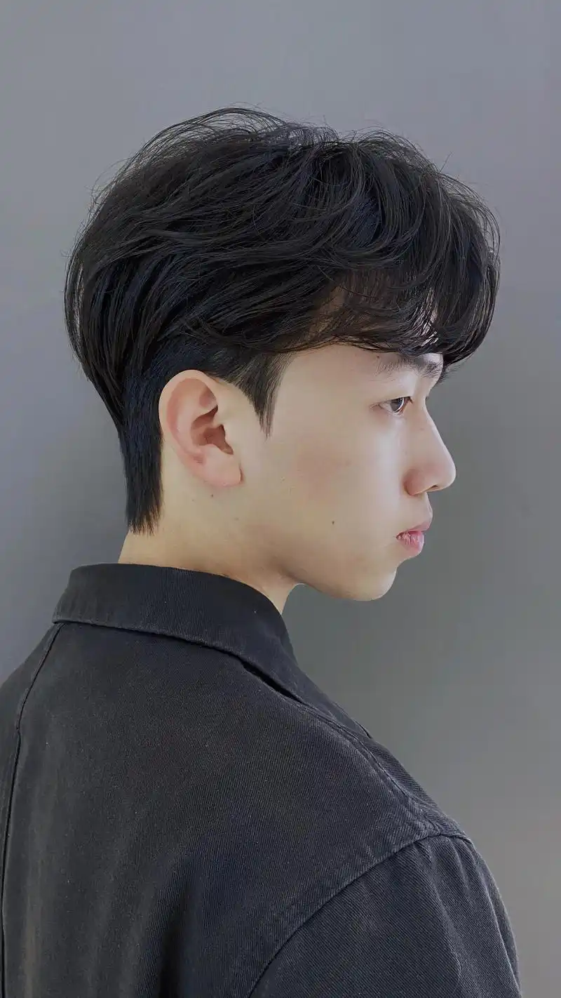 最具人气男士发型有哪些?这十几款少不了,简单时尚很炫酷