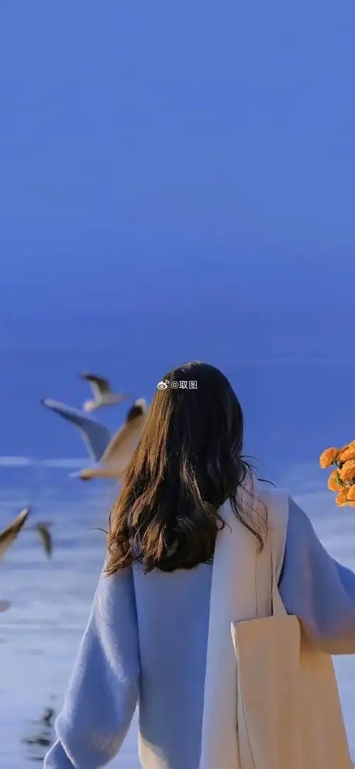 朋友圈背景图##ins手机壁纸简约可爱全屏无水印高清##女生头像锹侣