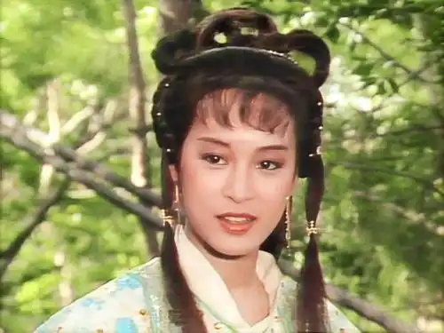 tvb古装第一美女黎美娴现身53岁似少女曾因梁朝伟受情伤