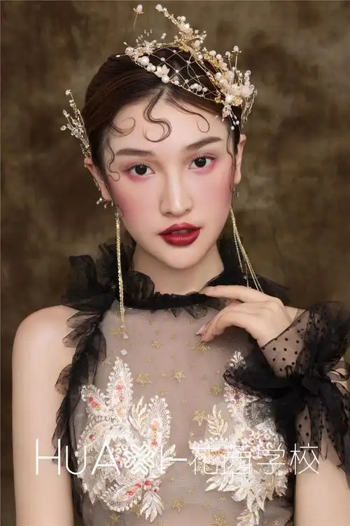 欧式轻复古杂志新娘造型怎么做?