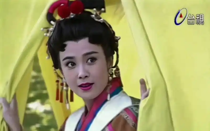 4k超清修复杨吉儿李世民初遇,回眸一笑百媚生,六宫粉黛无颜色!