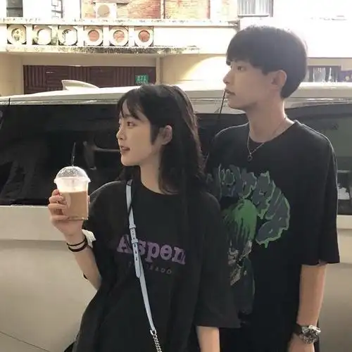 2020最火好看的真人亲密情侣头像