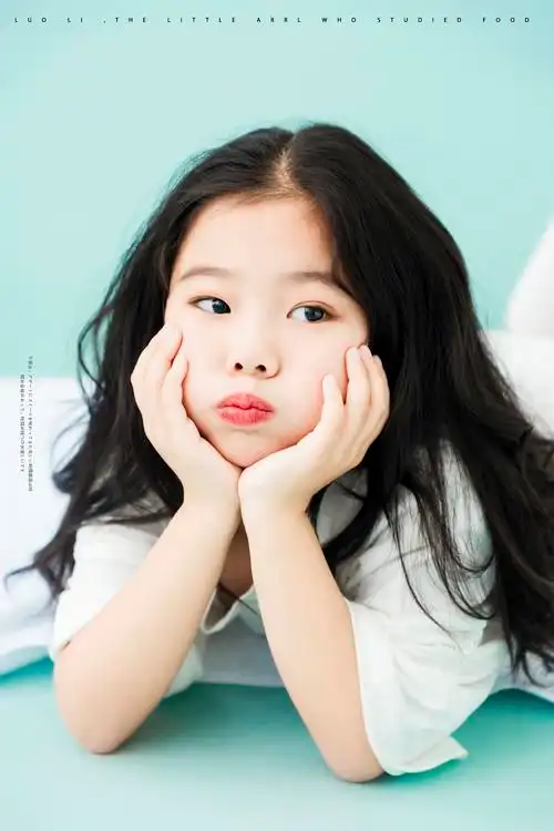 可爱清新系小姑娘