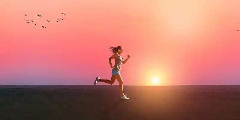 夕阳场景夕阳下努力奋斗奔跑展板背景奋斗奔跑背景