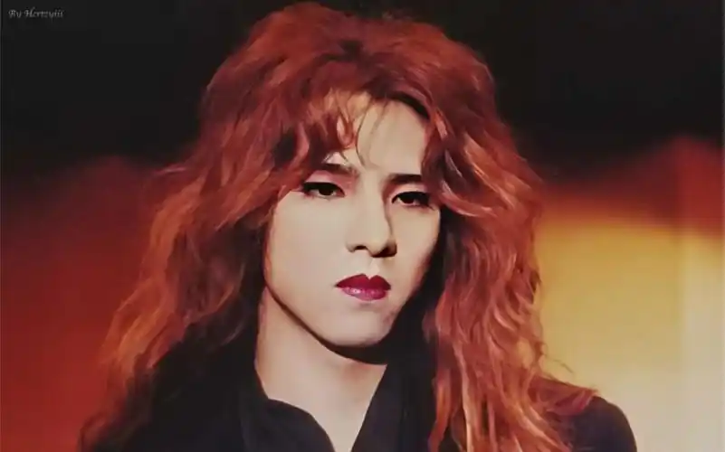 「1990-1993 yoshiki颜值巅峰 神颜向」不心动大挑战?