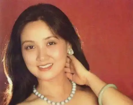 她身高153,凭此角色成名,37年无子|邓婕|演员|宜妃|张国立|李保田