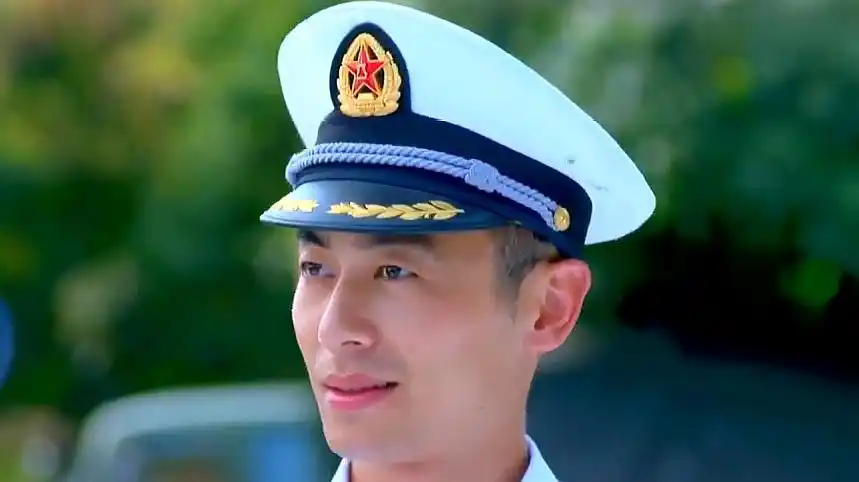 乔兰劝方木理解邰伟,原来邰伟有着悲惨的经历 服务升级 2朱亚文,1984