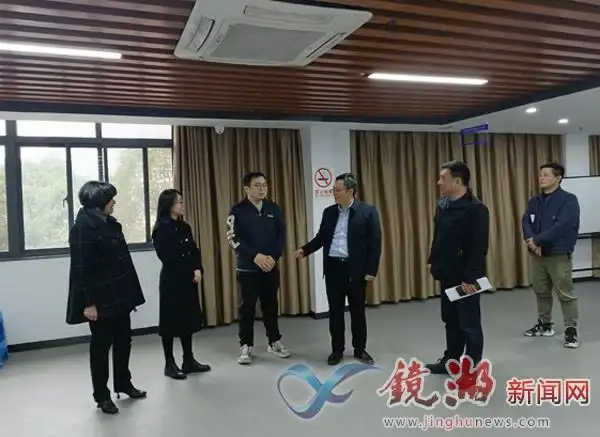 刘见君同志调研社会组织工作