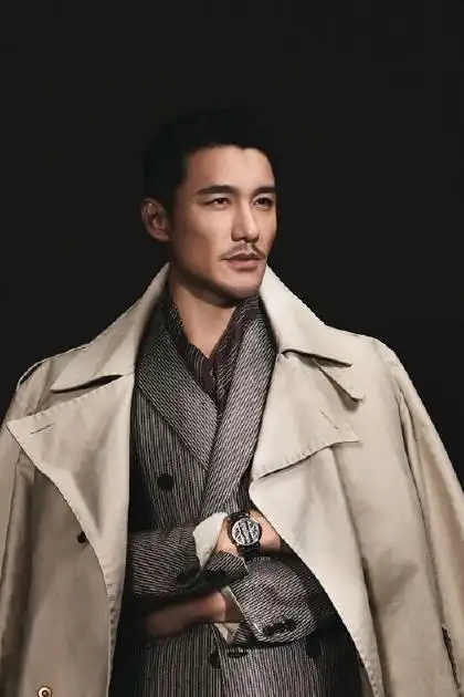 胡兵杜鹃张梓琳刘雯160 场专业时装赛事中国国际时装周同时还是年轻