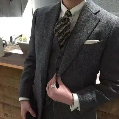 2021头像成熟一点的男生图片