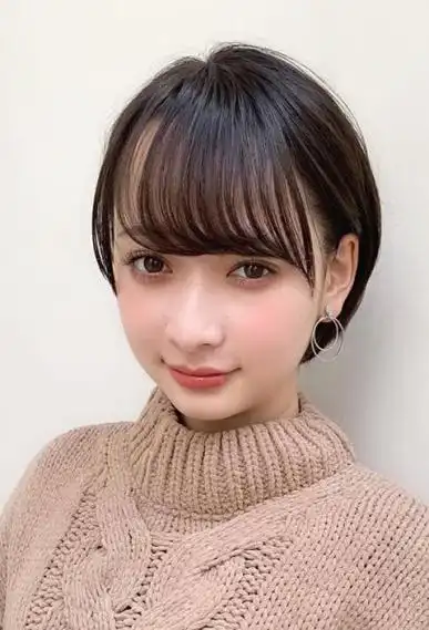 圆脸发量少适合的短发造型 青春活力十足短发打造