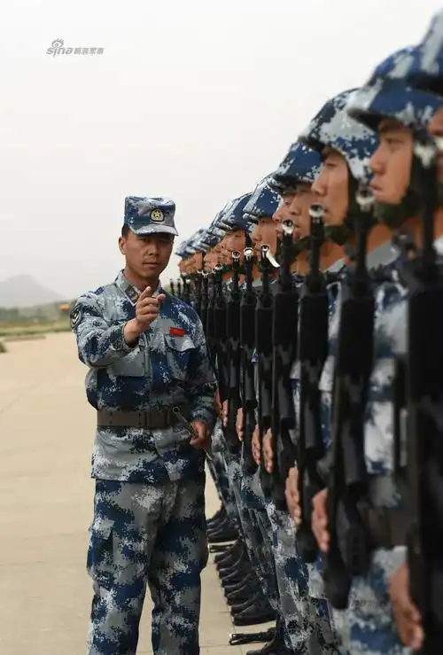 空军受阅方队训练照公开_新浪图片_手机新浪网