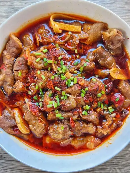 家庭版水煮肥牛卷麻辣鲜香一点都不比外面的饭店差