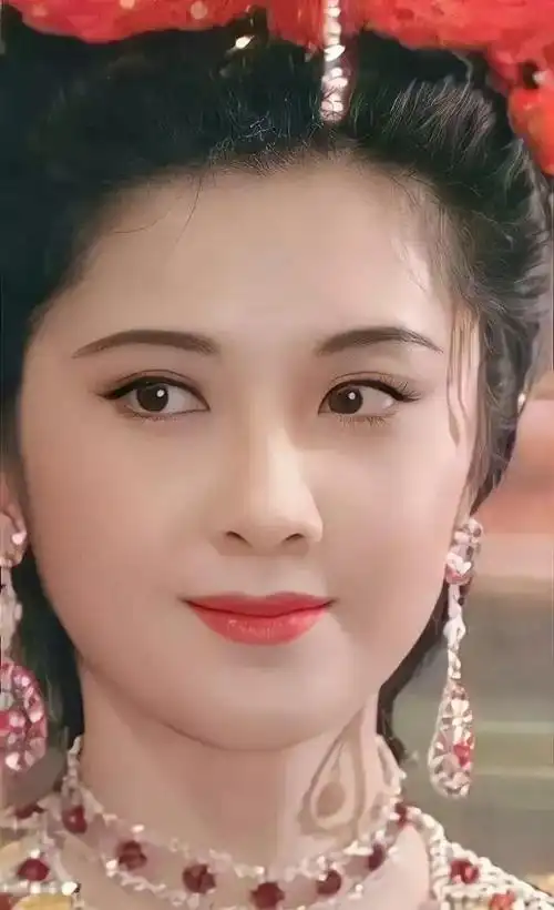 朱琳优雅唯美高清写真珍藏版后几张剧中美照