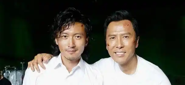 成龙_谢贤_市场