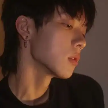 2021成熟的眼神杀高冷男生霸气头像不是所有黑暗的地方都需要光明