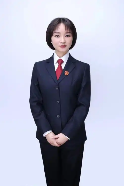 榜样力量熊娅15年刑事法官生涯手持利剑内心柔软