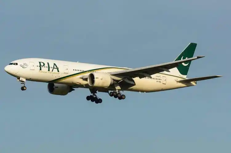 巴基斯坦航空772