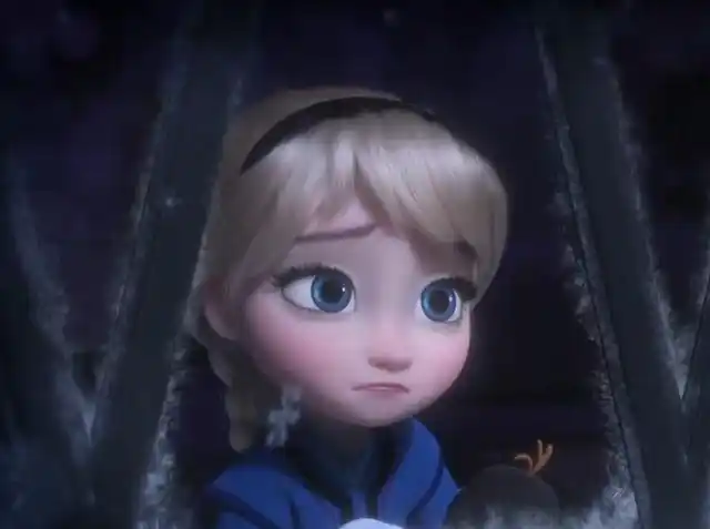 冰雪奇缘2:艾莎发型变化很大,儿童时期可爱,散下头发仙气十足