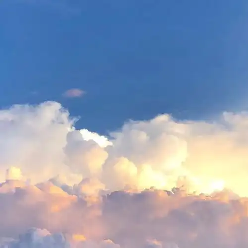 朋友圈背景你的春日好运正在派送请保持心情舒畅