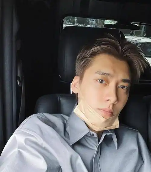 步入高亚麟后尘3个月,李易峰近况曝光,有一点3年前就注定