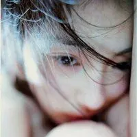 受伤绝望图片_微信头像图片大全