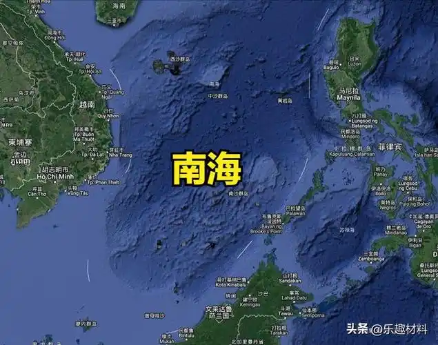 南海卫星地图在南海诸岛中,西沙群岛离中国大陆较近且有永兴岛为代表