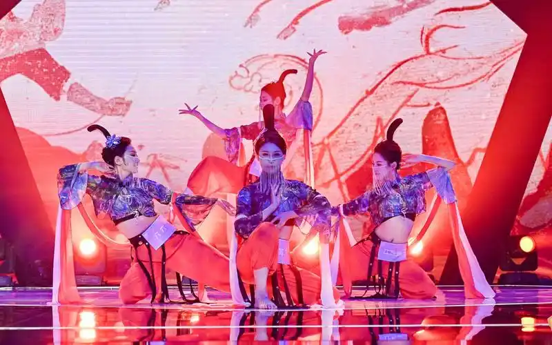 古风敦煌舞石壁绝响丝路霓裳绝美壁画