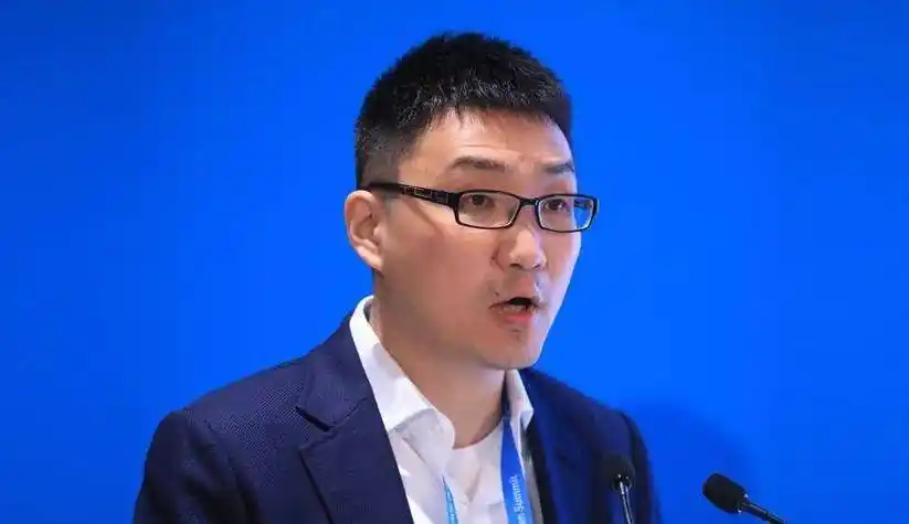 拼多多的老板是谁哪里人(拼多多黄峥的创业经历)