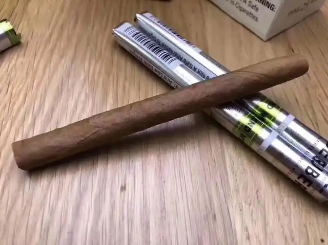 【浓度】清新库贝罗雪茄cubero起源于欧洲从1839年开始生产,是一个