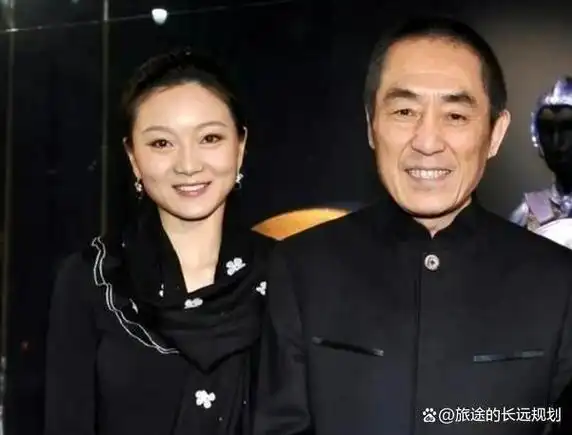 网友曝张艺谋离婚!妻子停更动态7个月转移财产,亲友发声