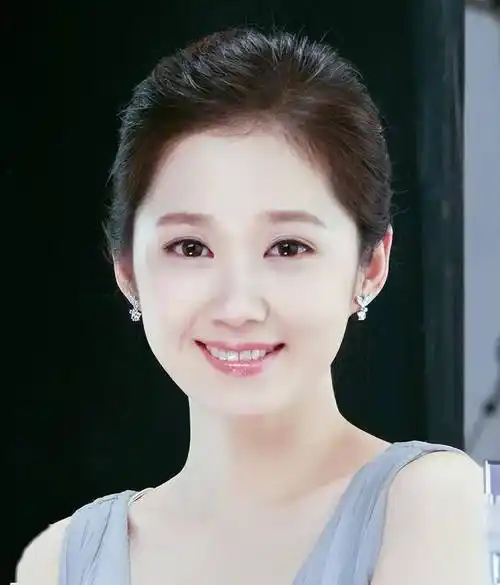 事实证明,曾扬言"没钱就去中国"的张娜拉,已走上了"不归路"