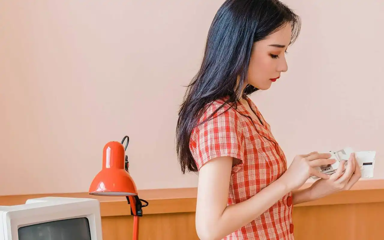 性感美女港风复古写真图片壁纸