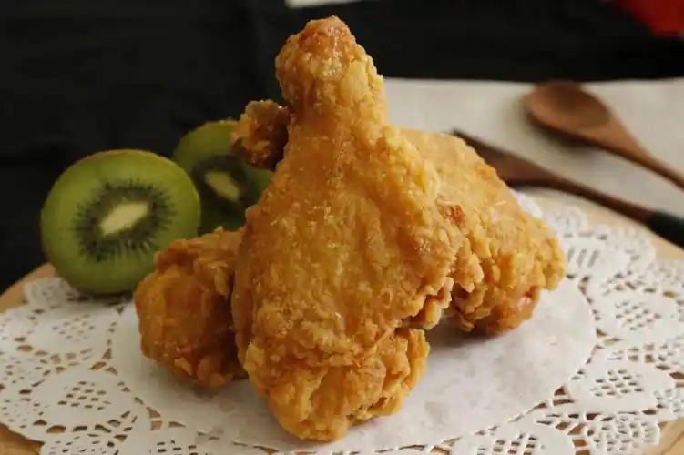 无敌好吃的春雪炸鸡腿