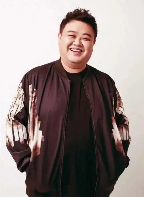 演员孙越出生文艺世家养了大象10年如今年薪百万家庭幸福