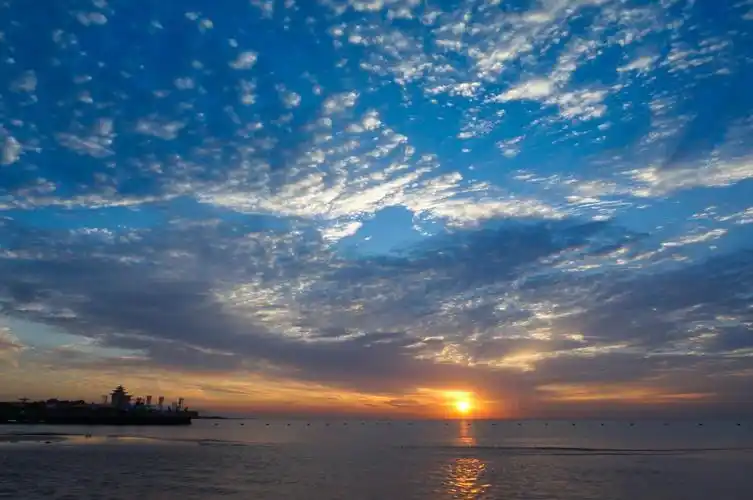 我想去一个没有人认识我的地方,开始全新的生活