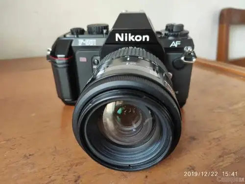 先款500米运费到付出尼康f-501一大套品相非常新