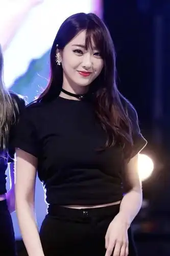 南韩妲己朴景丽美图集锦时尚靓丽性感迷人