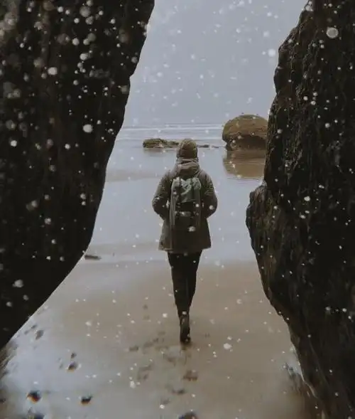 独自承受痛苦的图片,独自一人熬过所有的苦图片