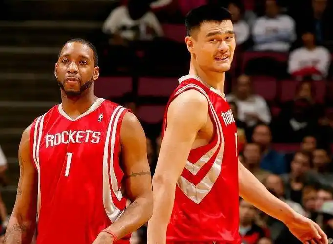 原创姚明和麦迪的组合没有夺冠可惜了当年身边有许多出色的球员