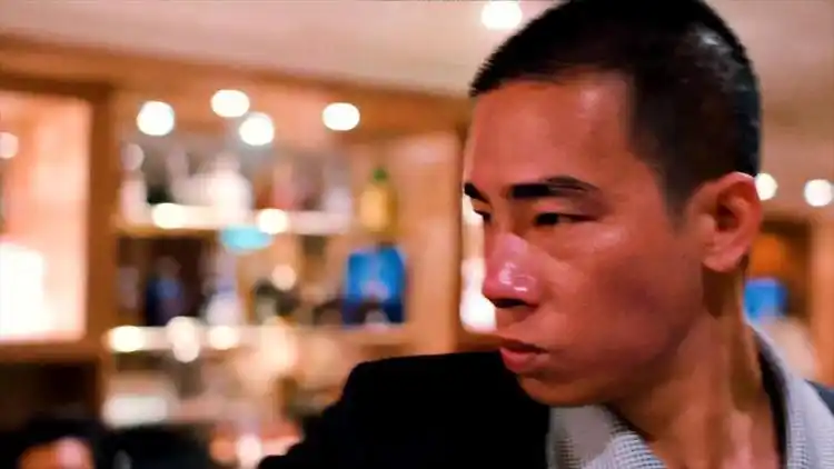 古惑仔:山鸡太豪横了,为了一个堂主,一个人干掉敌方老大!221